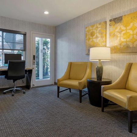 Best Western Plus Carriage Inn Los Angeles Exterior foto